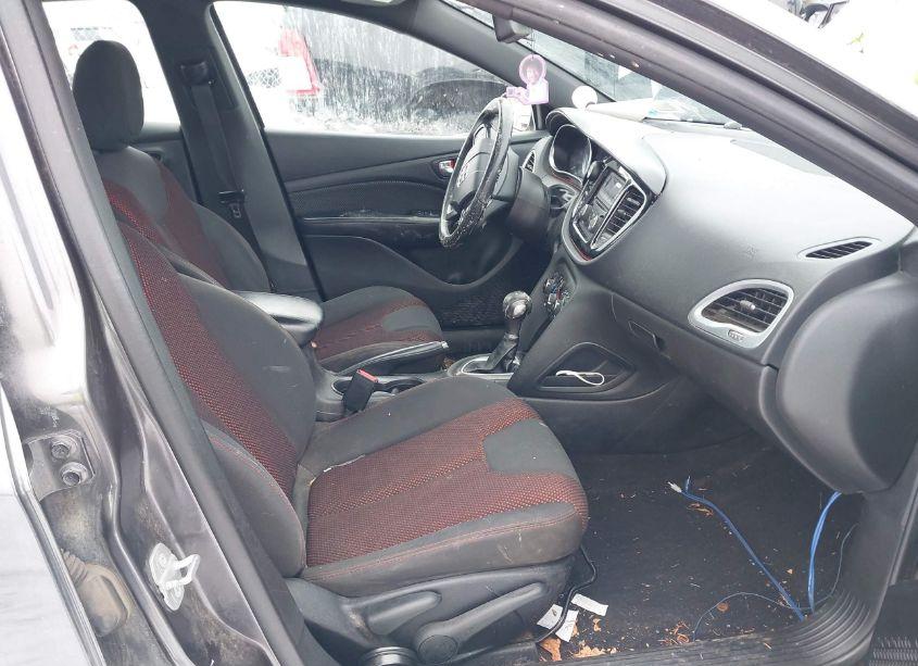 Photo 5 of 2016 Dodge Dart SXT (VIN 1C3CDFBB4GD610204)