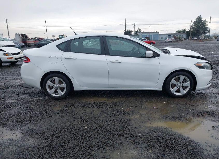 Photo 13 of 2016 Dodge Dart SXT (VIN 1C3CDFBB4GD613717)