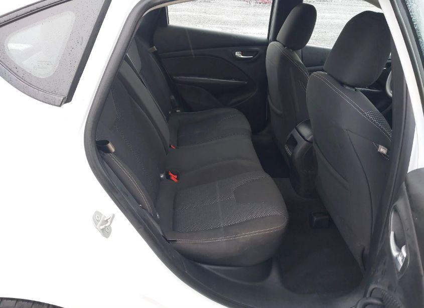 Photo 8 of 2016 Dodge Dart SXT (VIN 1C3CDFBB4GD613717)