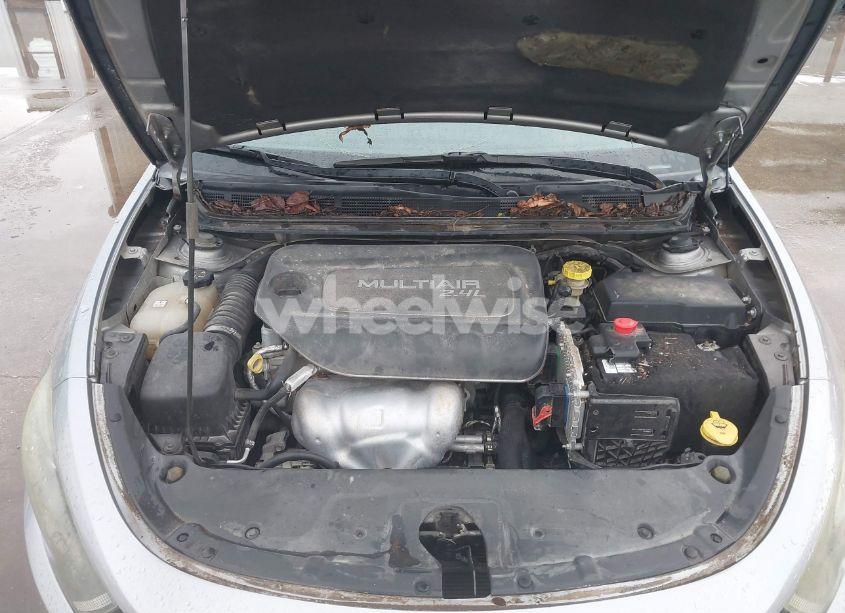 Photo 10 of 2014 Dodge Dart SXT (VIN 1C3CDFBB5ED693204)