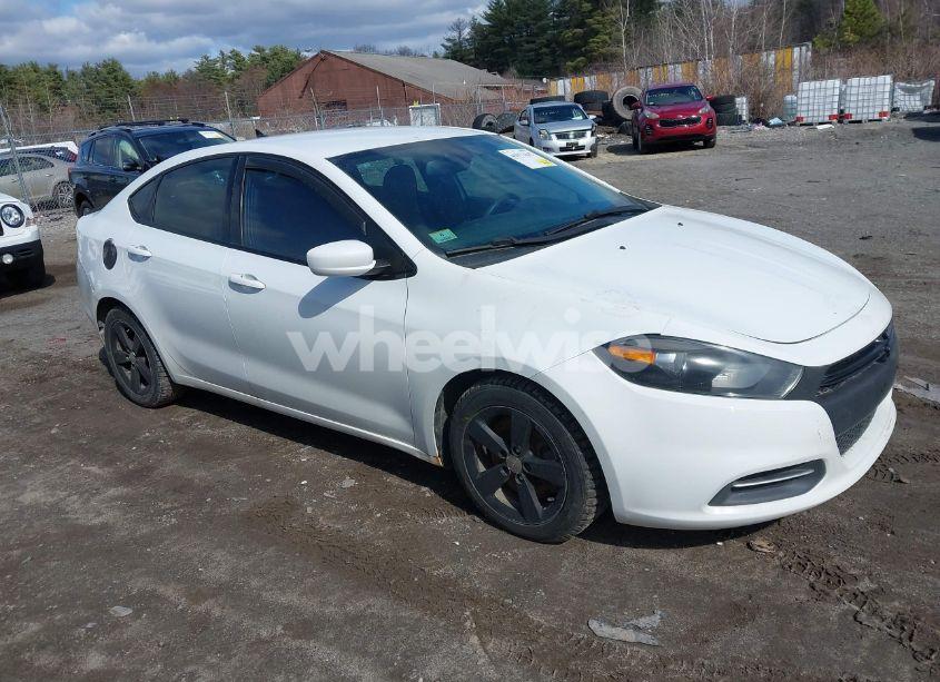 2015 Dodge Dart SXT (VIN 1C3CDFBB5FD173473) main photo