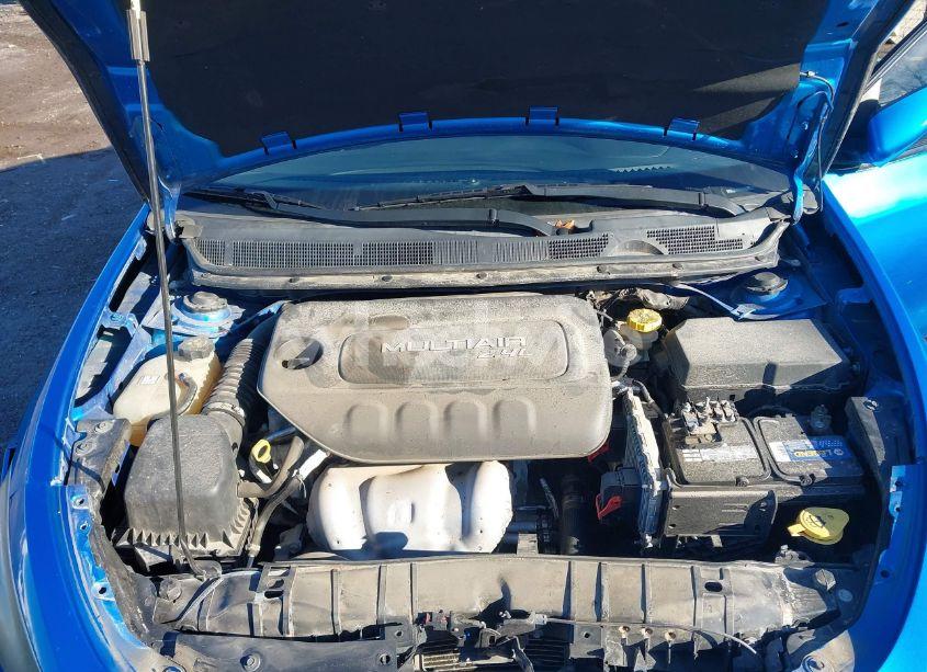 Photo 10 of 2015 Dodge Dart SXT (VIN 1C3CDFBB5FD201367)