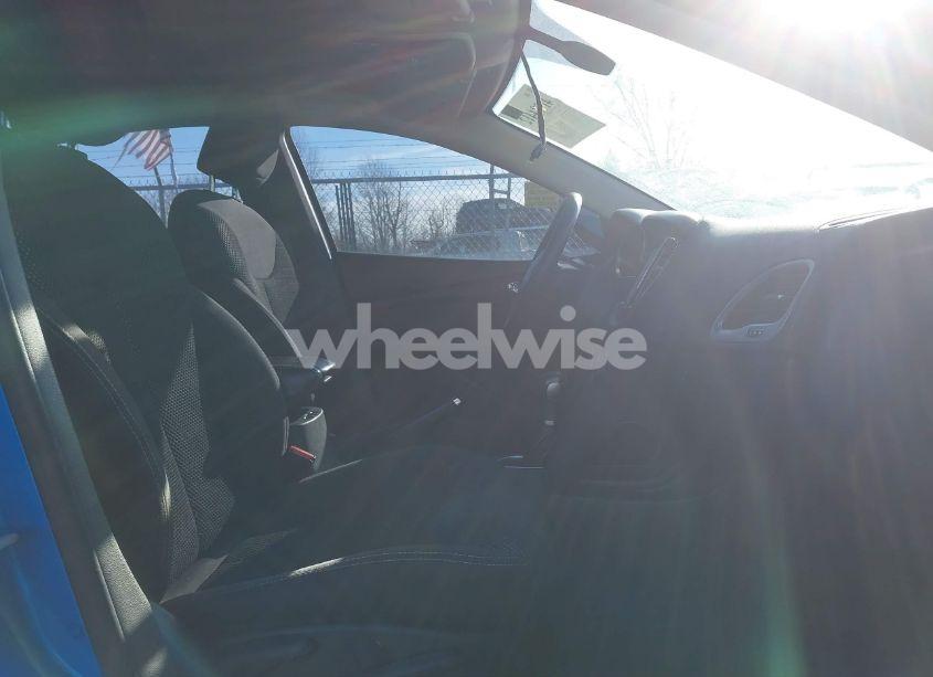 Photo 5 of 2015 Dodge Dart SXT (VIN 1C3CDFBB5FD201367)