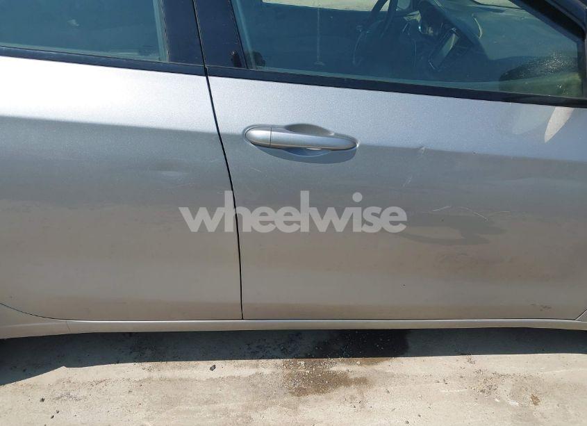 Photo 18 of 2015 Dodge Dart SXT (VIN 1C3CDFBB5FD213311)