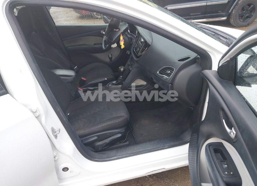 Photo 5 of 2015 Dodge Dart SXT (VIN 1C3CDFBB5FD345310)