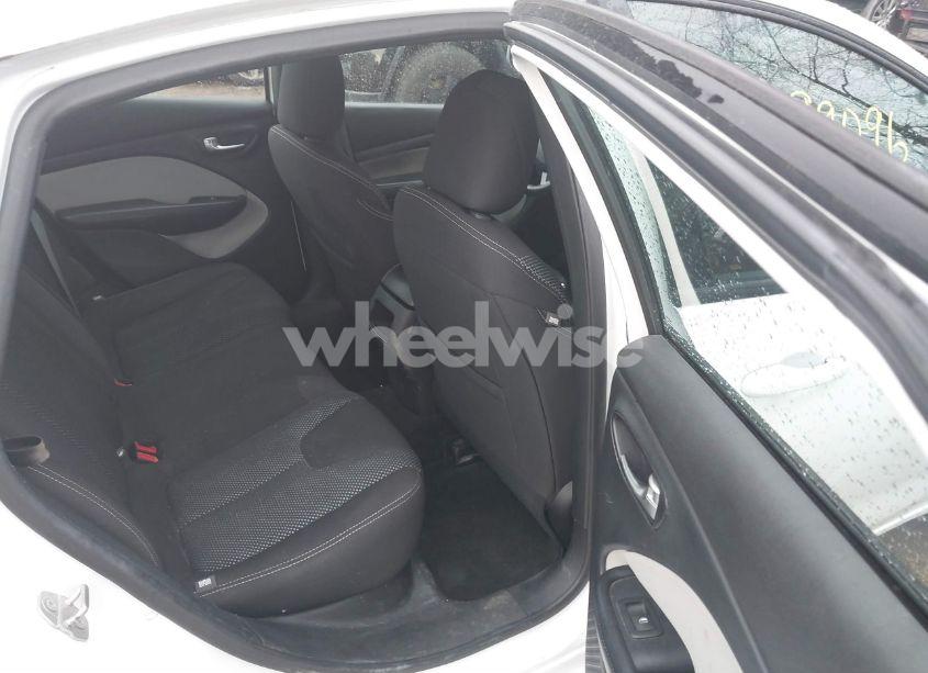 Photo 8 of 2015 Dodge Dart SXT (VIN 1C3CDFBB5FD345310)