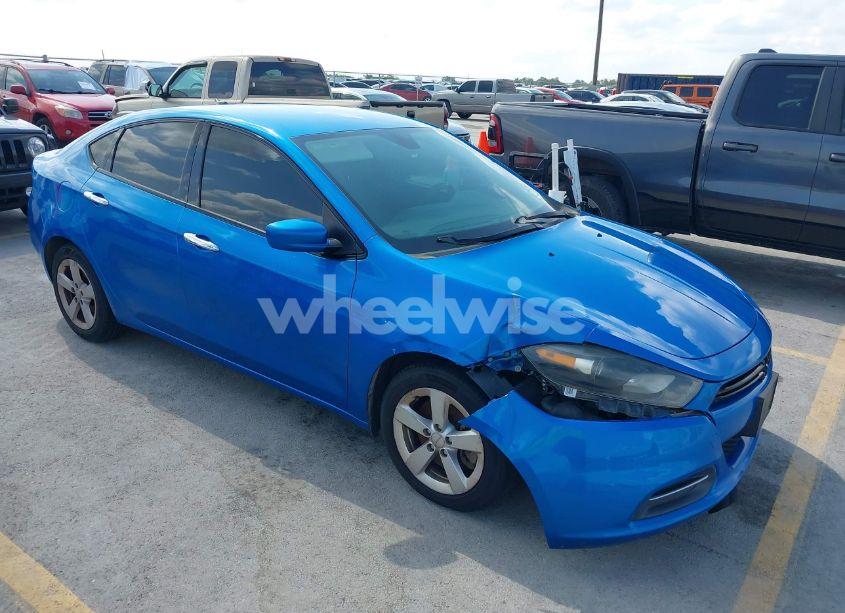 2015 Dodge Dart SXT (VIN 1C3CDFBB5FD352113) main photo