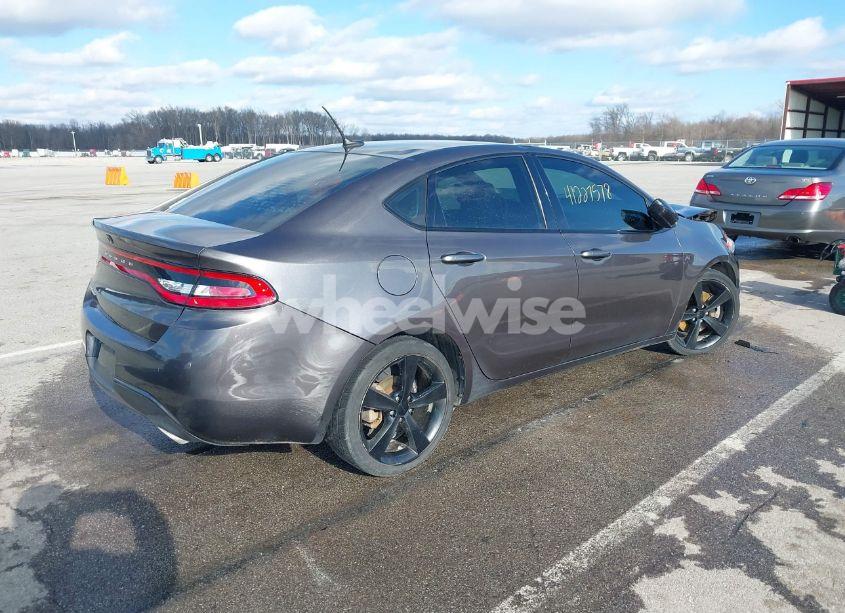 Photo 4 of 2015 Dodge Dart SXT (VIN 1C3CDFBB5FD435220)