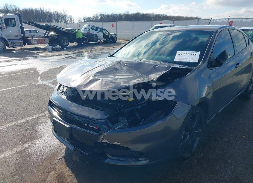 Photo 6 of 2015 Dodge Dart SXT (VIN 1C3CDFBB5FD435220)