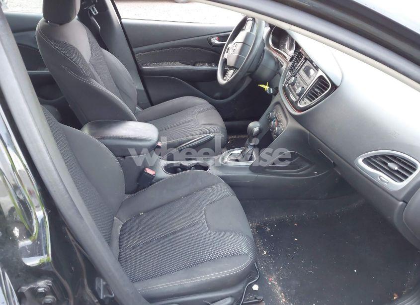 Photo 5 of 2016 Dodge Dart SXT (VIN 1C3CDFBB5GD605576)