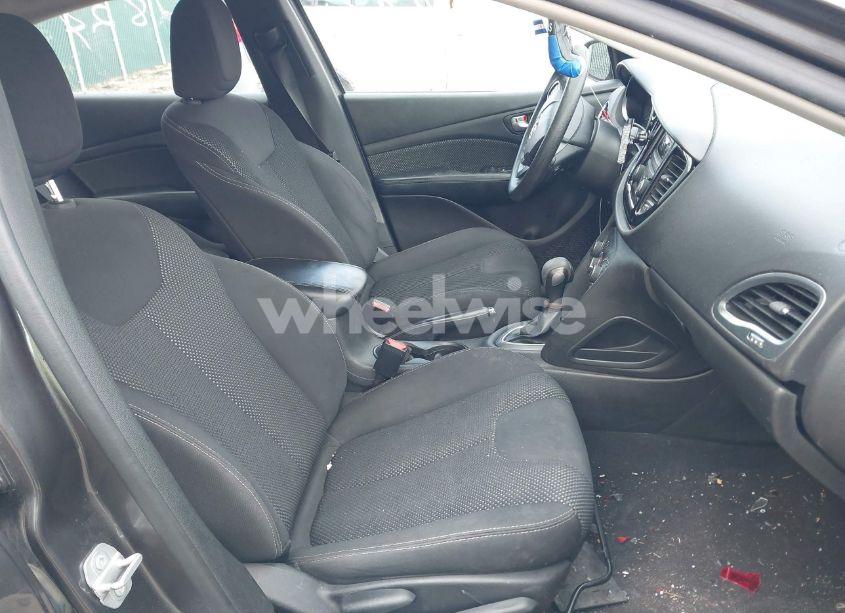 Photo 5 of 2016 Dodge Dart SXT (VIN 1C3CDFBB5GD689463)