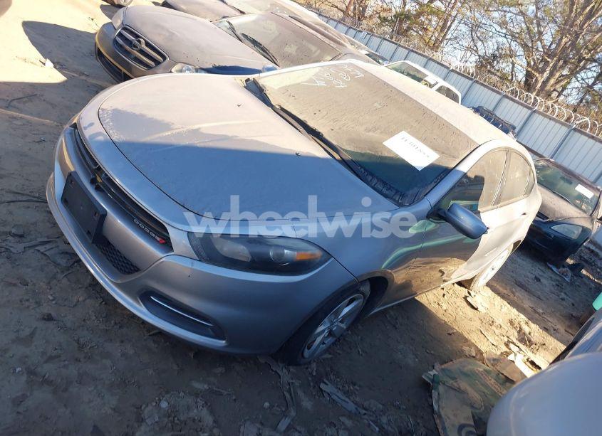 Photo 2 of 2015 Dodge Dart SXT (VIN 1C3CDFBB6FD140479)