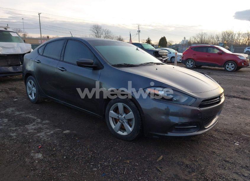 2015 Dodge Dart SXT (VIN 1C3CDFBB6FD205363) main photo