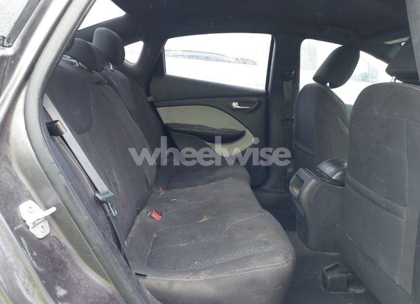 Photo 8 of 2015 Dodge Dart SXT (VIN 1C3CDFBB6FD301073)