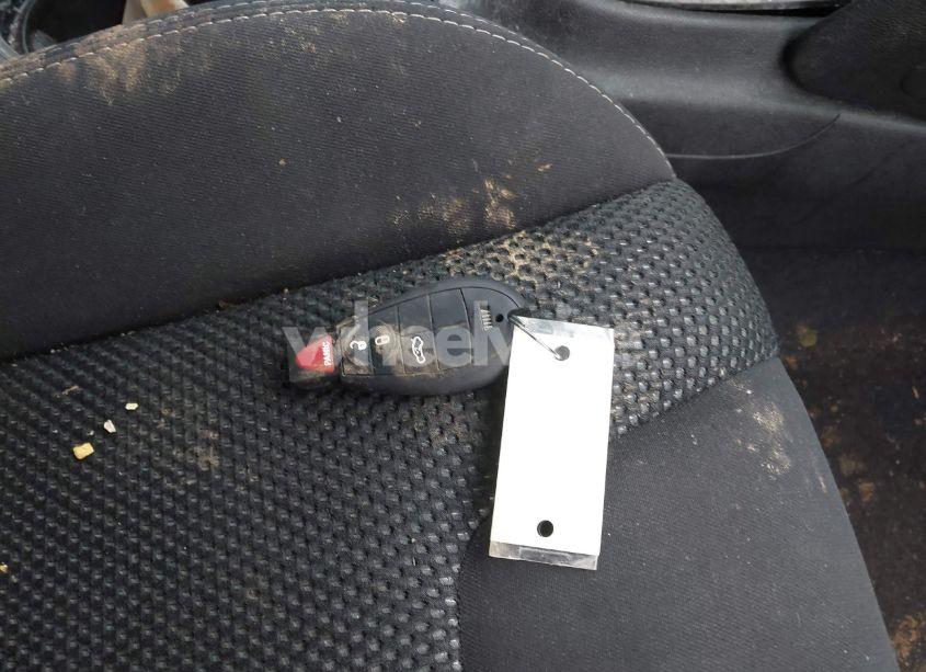 Photo 11 of 2015 Dodge Dart SXT (VIN 1C3CDFBB6FD351939)