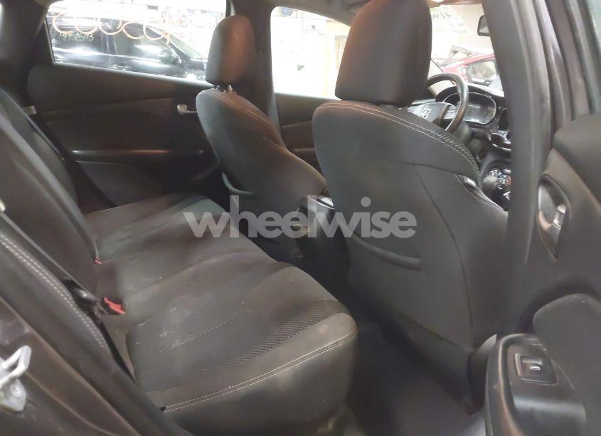 Photo 8 of 2016 Dodge Dart SXT (VIN 1C3CDFBB6GD538292)