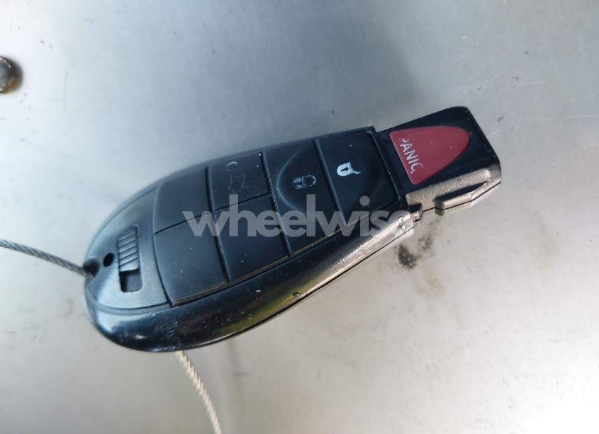 Photo 11 of 2016 Dodge Dart SXT (VIN 1C3CDFBB6GD660618)