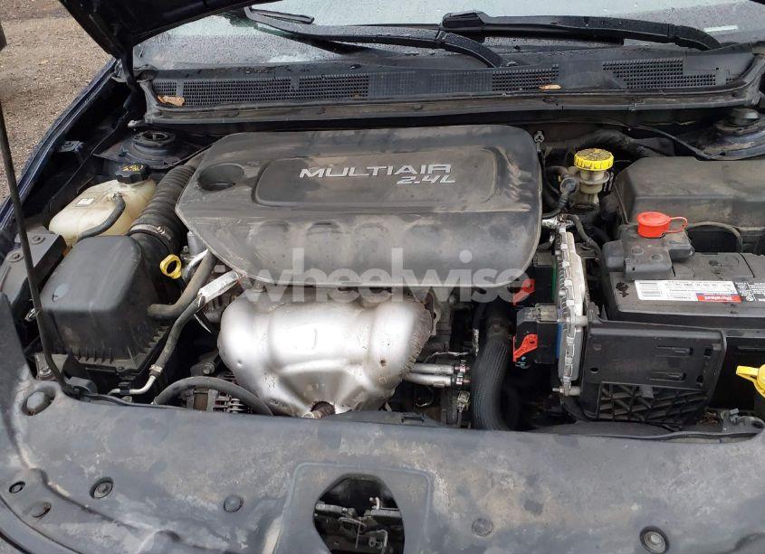 Photo 10 of 2015 Dodge Dart SXT (VIN 1C3CDFBB7FD116465)