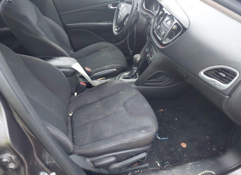 Photo 5 of 2015 Dodge Dart SXT (VIN 1C3CDFBB7FD172941)