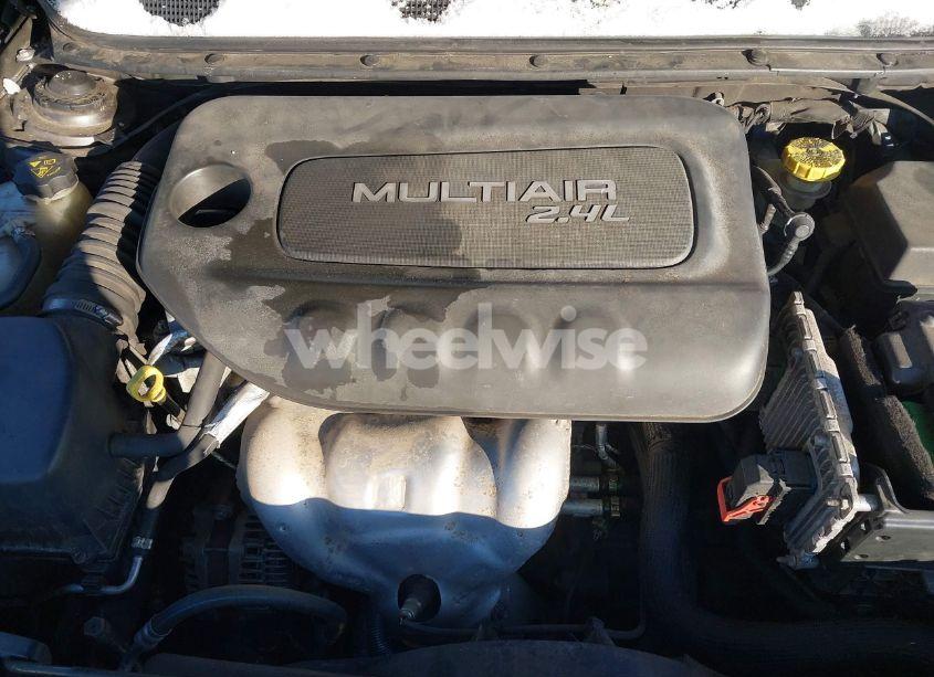 Photo 10 of 2015 Dodge Dart SXT (VIN 1C3CDFBB7FD201287)