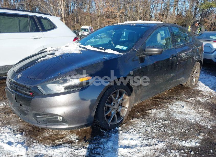 Photo 2 of 2015 Dodge Dart SXT (VIN 1C3CDFBB7FD201287)