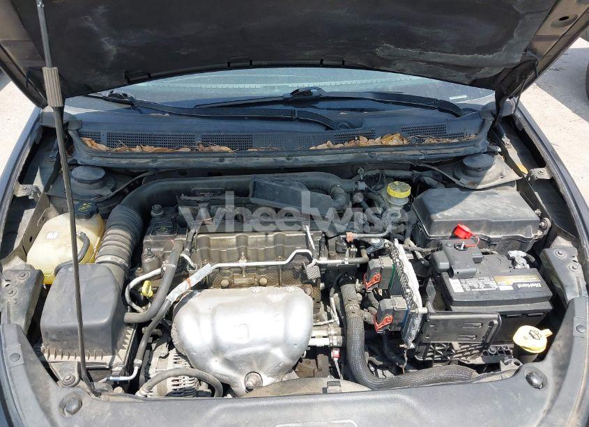 Photo 10 of 2015 Dodge Dart SXT (VIN 1C3CDFBB7FD222415)