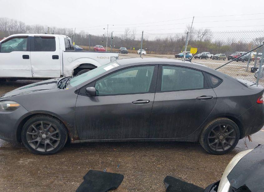 Photo 14 of 2015 Dodge Dart SXT (VIN 1C3CDFBB7FD299835)