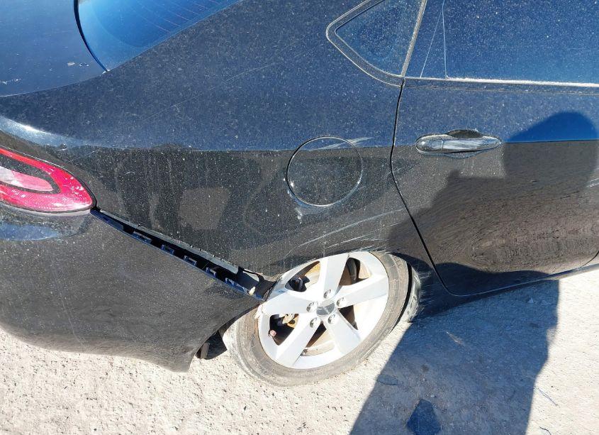 Photo 6 of 2015 Dodge Dart SXT (VIN 1C3CDFBB7FD337483)