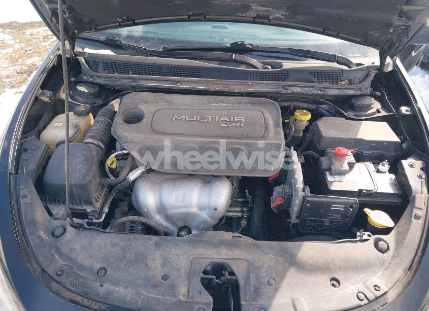 Photo 10 of 2015 Dodge Dart SXT (VIN 1C3CDFBB7FD346992)