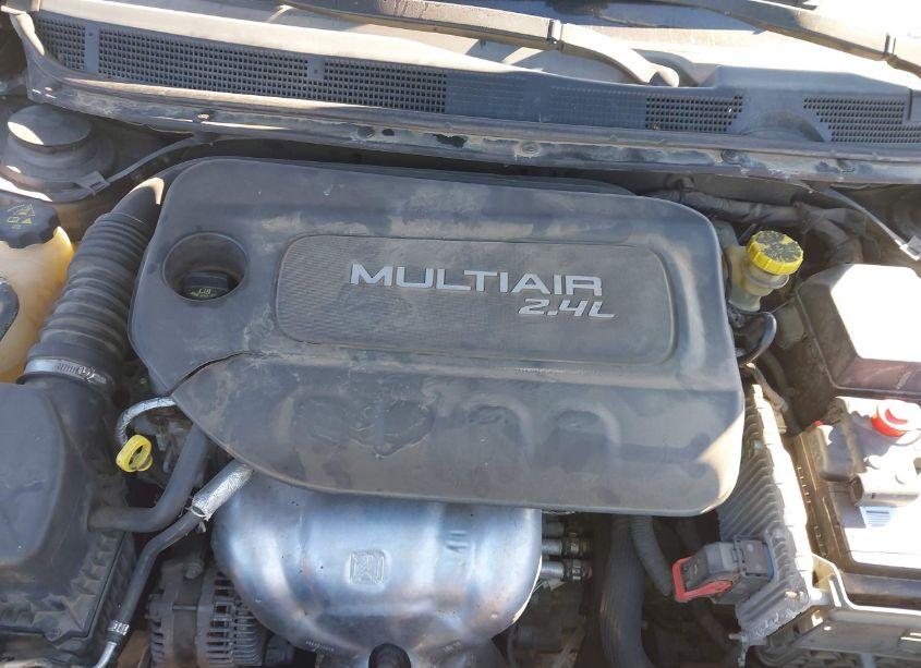 Photo 10 of 2015 Dodge Dart SXT (VIN 1C3CDFBB7FD390801)