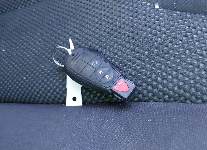 Photo 11 of 2016 Dodge Dart SXT (VIN 1C3CDFBB7GD541041)