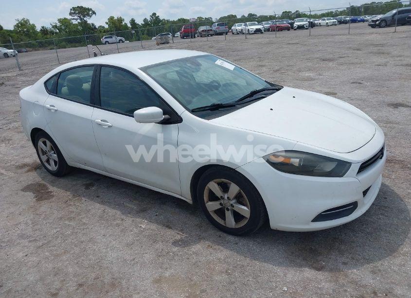 2015 Dodge Dart SXT (VIN 1C3CDFBB8FD172933) main photo
