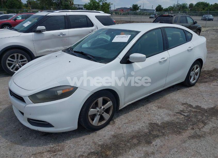 Photo 2 of 2015 Dodge Dart SXT (VIN 1C3CDFBB8FD172933)