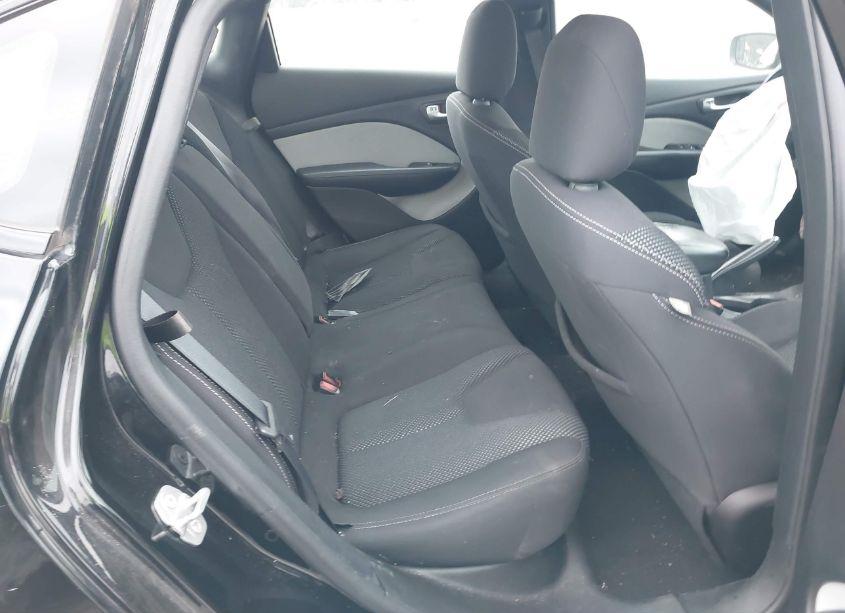 Photo 8 of 2015 Dodge Dart SXT (VIN 1C3CDFBB8FD173953)