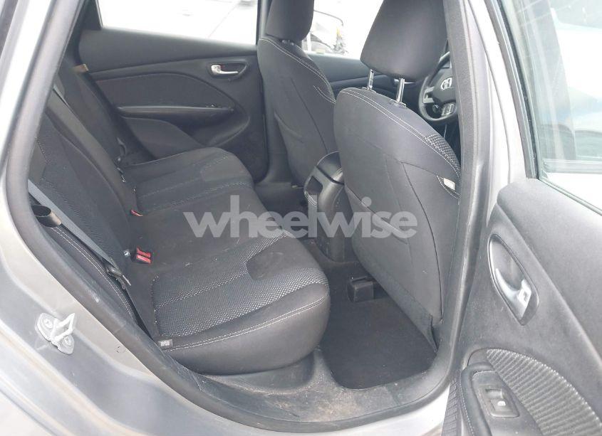 Photo 8 of 2015 Dodge Dart SXT (VIN 1C3CDFBB8FD336536)