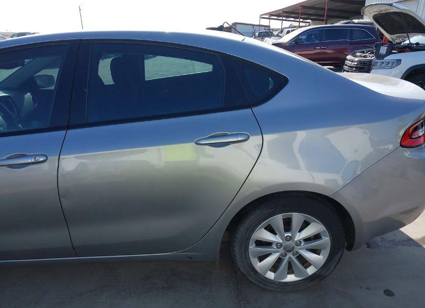 Photo 19 of 2014 Dodge Dart SXT (VIN 1C3CDFBB9ED920345)