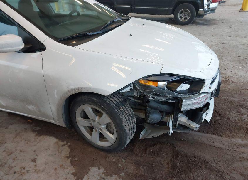 Photo 6 of 2015 Dodge Dart SXT (VIN 1C3CDFBB9FD159043)