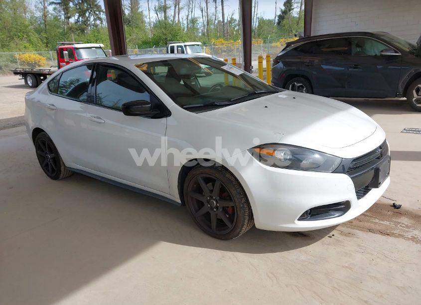 2015 Dodge Dart SXT (VIN 1C3CDFBB9FD276332) main photo