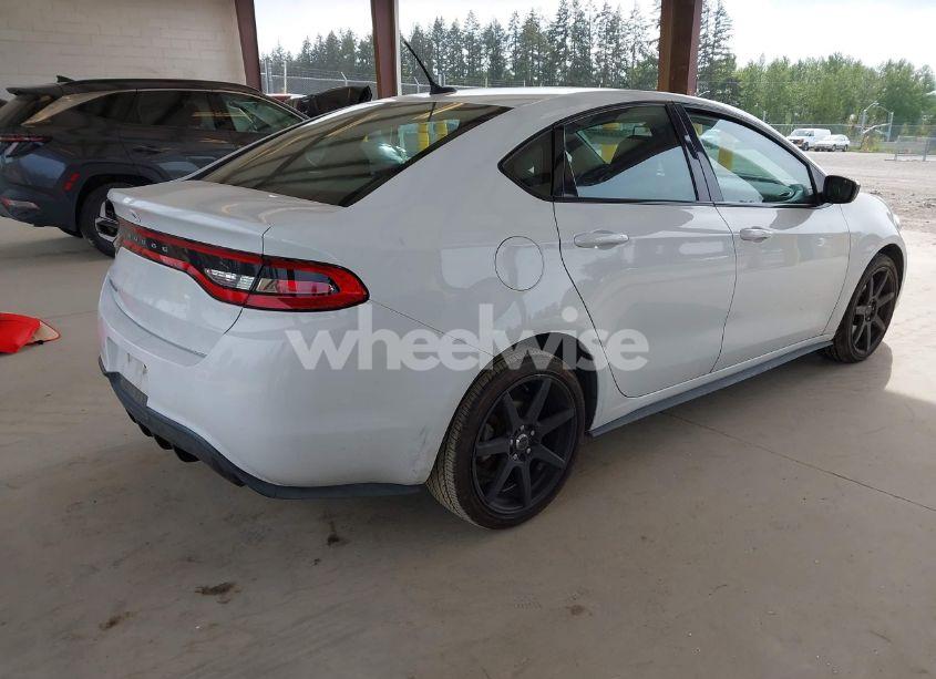 Photo 4 of 2015 Dodge Dart SXT (VIN 1C3CDFBB9FD276332)