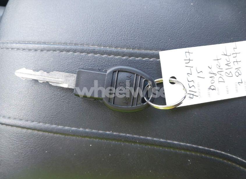 Photo 11 of 2015 Dodge Dart SXT (VIN 1C3CDFBB9FD281742)