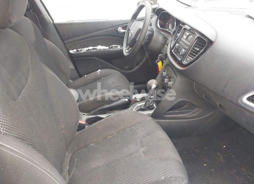 Photo 5 of 2015 Dodge Dart SXT (VIN 1C3CDFBB9FD310169)