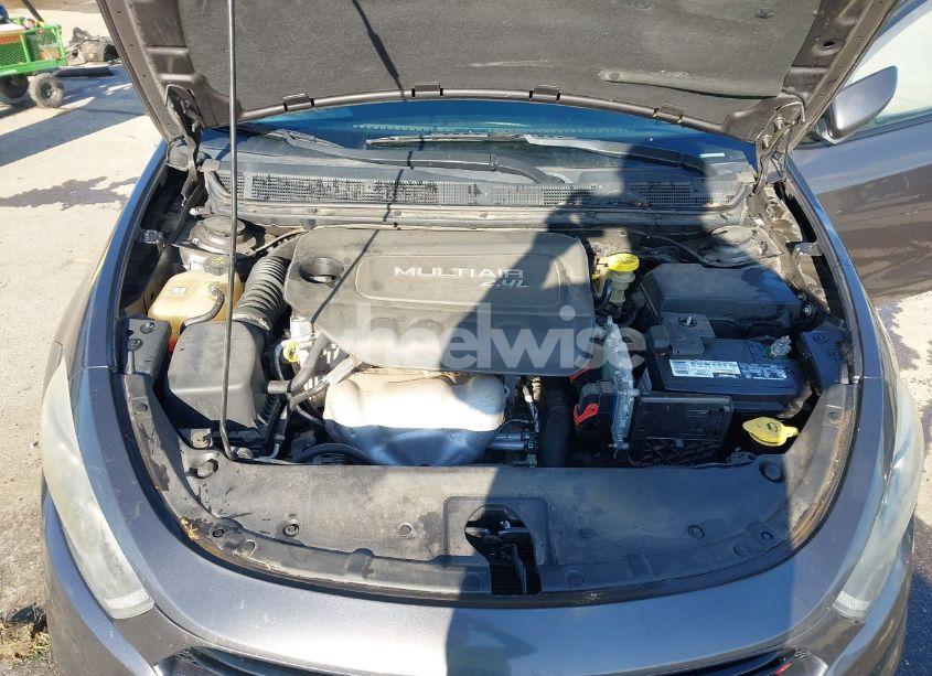 Photo 10 of 2015 Dodge Dart SXT (VIN 1C3CDFBB9FD330289)