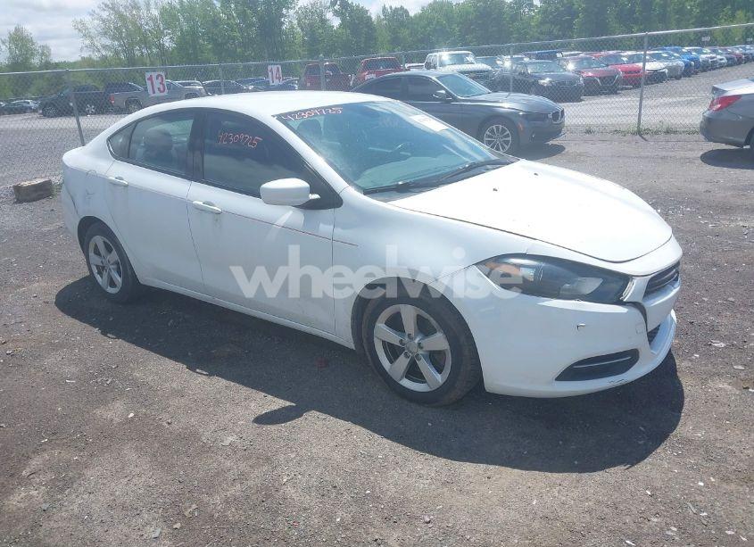 2015 Dodge Dart SXT (VIN 1C3CDFBB9FD336383) main photo