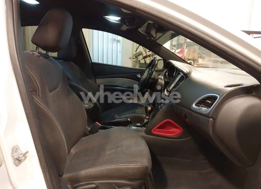 Photo 5 of 2016 Dodge Dart SXT (VIN 1C3CDFBB9GD610179)