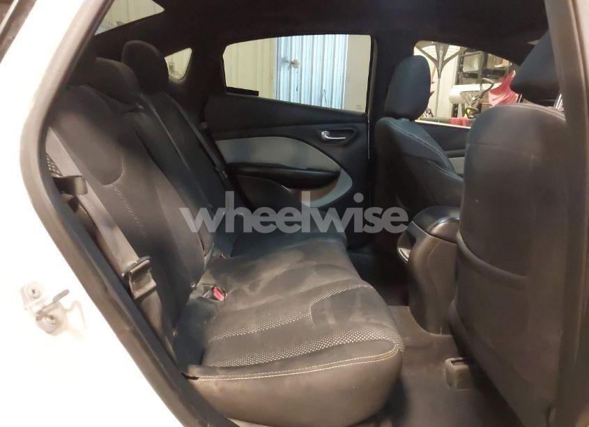 Photo 8 of 2016 Dodge Dart SXT (VIN 1C3CDFBB9GD610179)