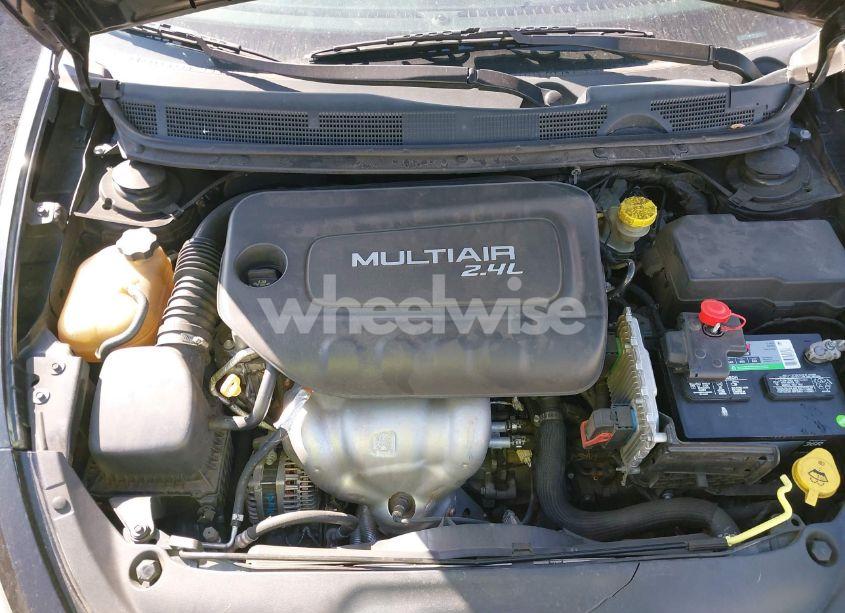 Photo 10 of 2016 Dodge Dart SXT (VIN 1C3CDFBB9GD717295)