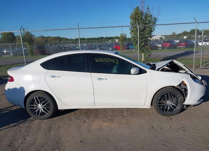 Photo 13 of 2016 Dodge Dart SXT (VIN 1C3CDFBB9GD766576)