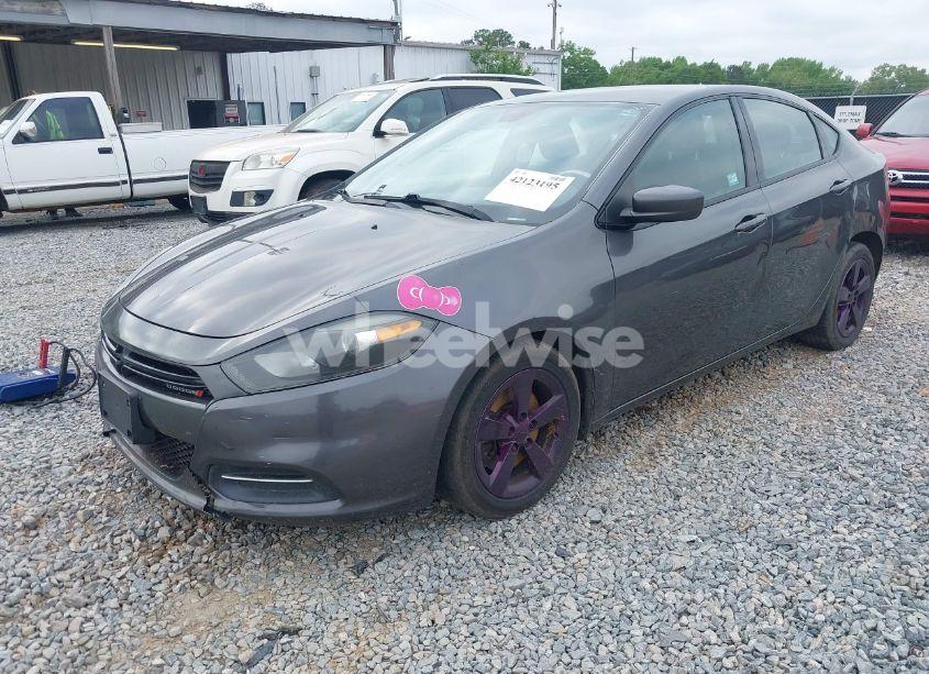 Photo 2 of 2015 Dodge Dart SXT (VIN 1C3CDFBBXFD285945)