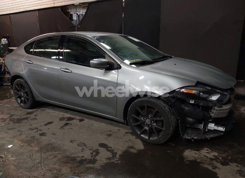 2015 Dodge Dart SXT (VIN 1C3CDFBBXFD311248) main photo