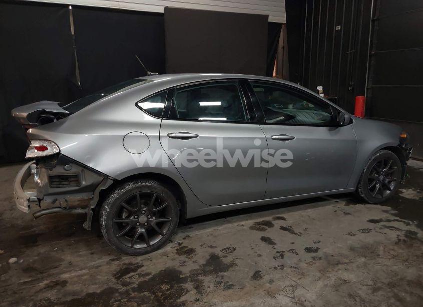 Photo 4 of 2015 Dodge Dart SXT (VIN 1C3CDFBBXFD311248)